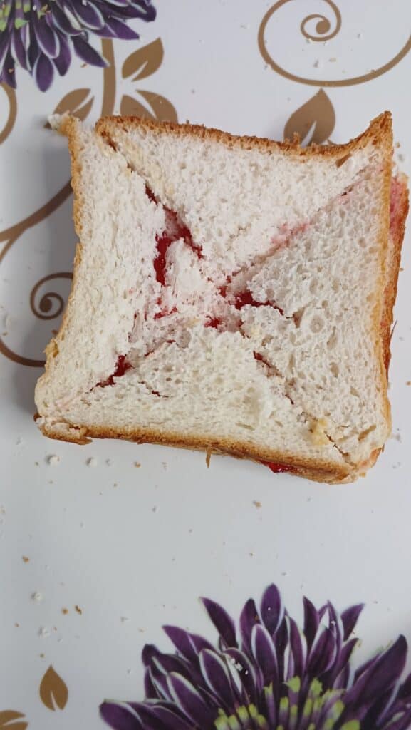 jam-sandwich-cut-into-four-pieces